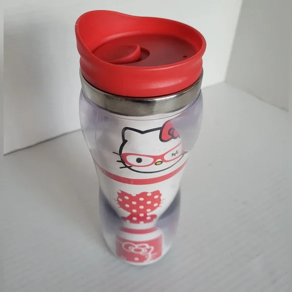 Hello Kitty - Picture 3 of 7